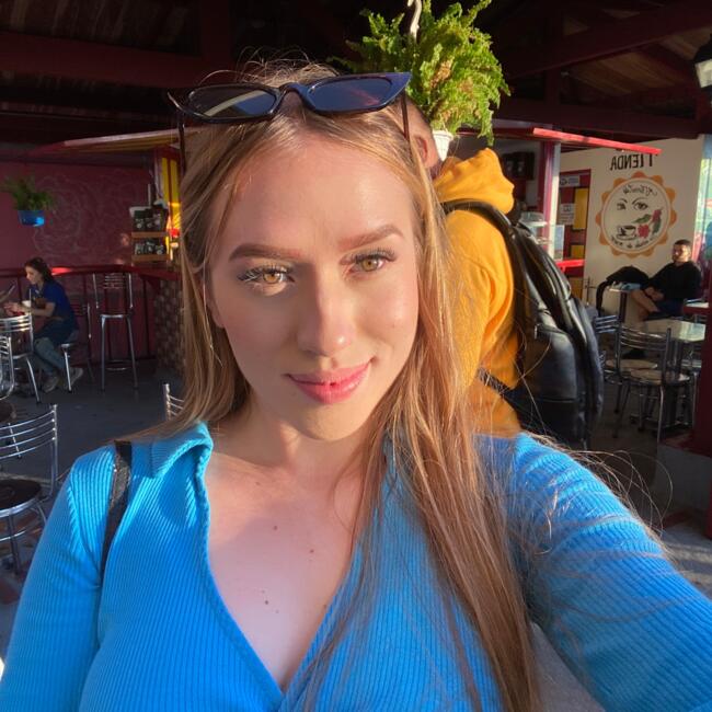 Babysitter in Madrid: Andrea