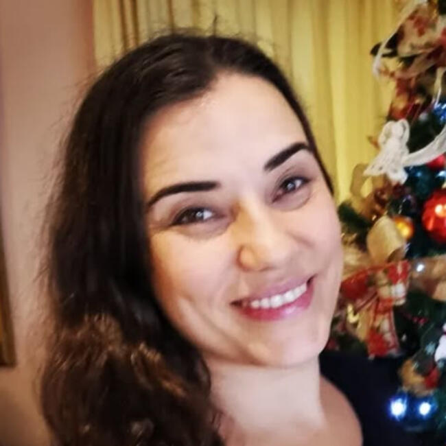 Babá em Porto Novo (São Paulo): Luisa