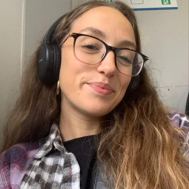 Babysitting job in Câmara de Lobos: Regina