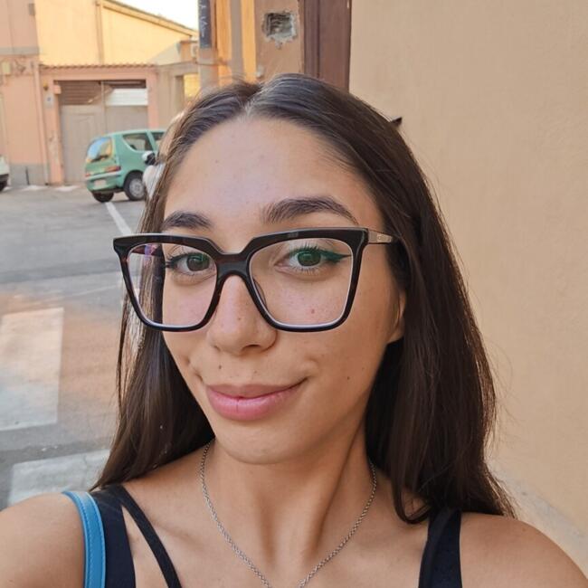 Babysitter in Quartu Sant'Elena: Ilenia