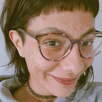 Canguro en Denia: Florencia Leonella