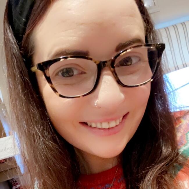 Babysitter in Doughiska: Leanne