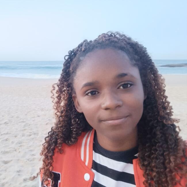 Babysitter in Volta Redonda: Ciara