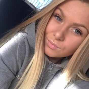 Barnvakt Halmstad: Emily
