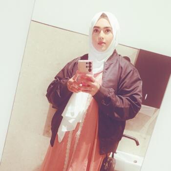 Nanny in Bradford: Bh Childcare Service's
