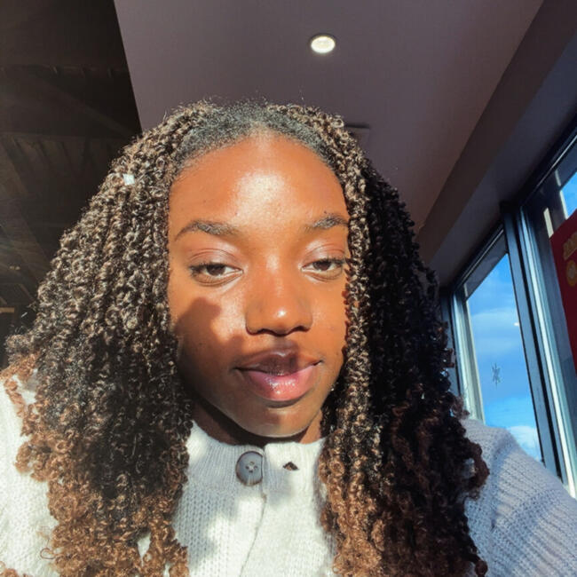 Babysitter in Besançon: Fernande