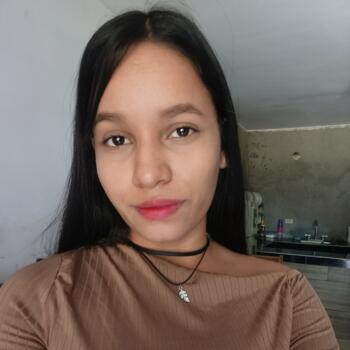 Niñera en Puerto Santander: Luz