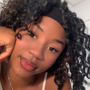 Babysitter in Linda a Velha: Mara