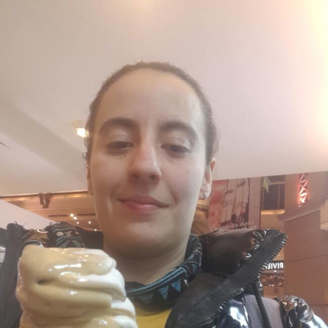 Babysitter in Almirante Brown: Belén