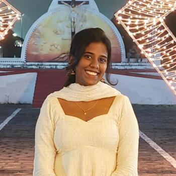 Babysitter in Kochi: Aneena