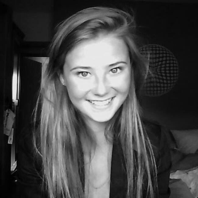 Babysitter Job in Grez-Doiceau: Lu