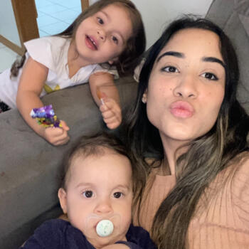 Babysitter Brasília: Ana Clara