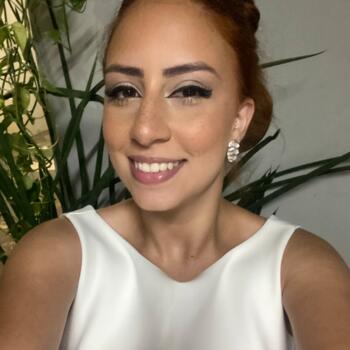 Babysitter in Araçatuba: Júlia