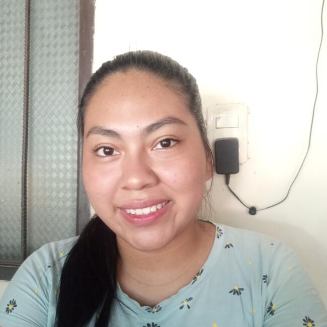 Babysitter in Santa Cruz: Iris