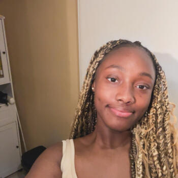 Babysitter in Choisy-le-Roi: Maily