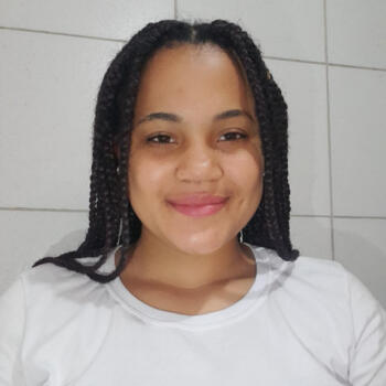 Babá em Viamão: Paula Emanuele