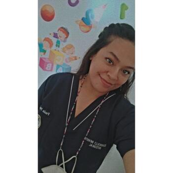 Babysitter in Cuenca: Paula