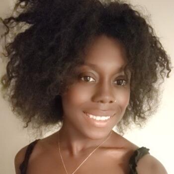 Babysitter στην περιοχή Ντιζόν: Fallancia