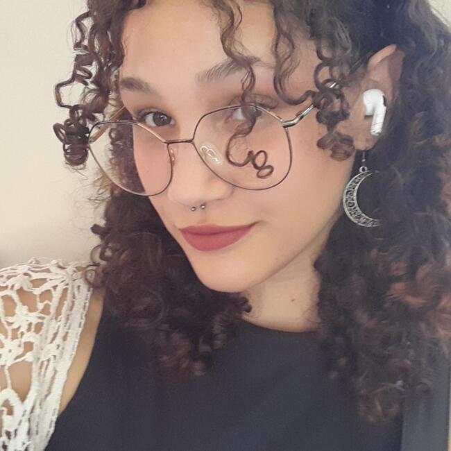 Babysitter in Contagem: Maria Eduarda