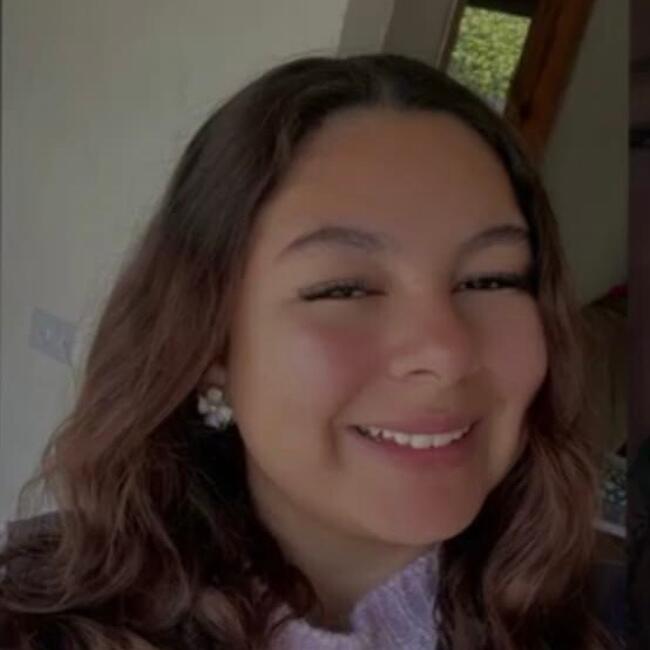 Babysitter in Almirante Tamandaré: Yasmim