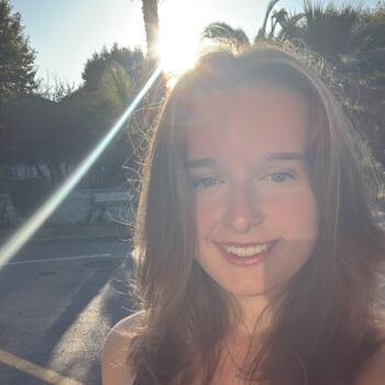 Babysitter in Vienna: Lina