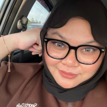 Pengasuh di Klang: Nurin