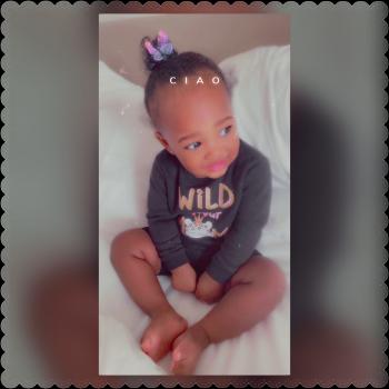 Babysitter in Jamaica: Dynique