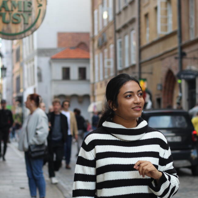 Niñera en Varsovia: Aparna