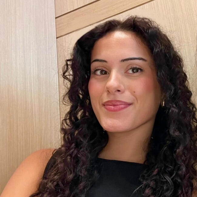 Babysitter em Sintra: Catarina