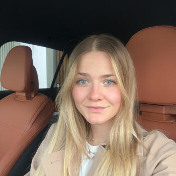 Baby-sitter in Fribourg: Emma