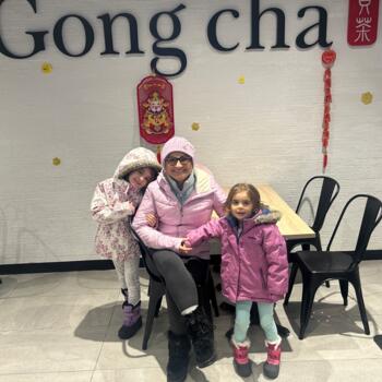 Job de garde d'enfants à Oakville: job de garde d'enfants Ceylan