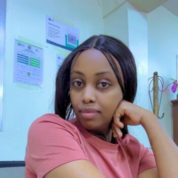 جليسة أطفال في الرياض: Cinddy