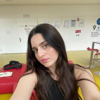 Babysitter in Au am Leithaberge: Ani