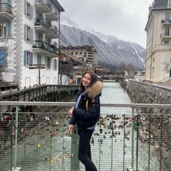 Babysitter in Bruyères-et-Montbérault: Jena