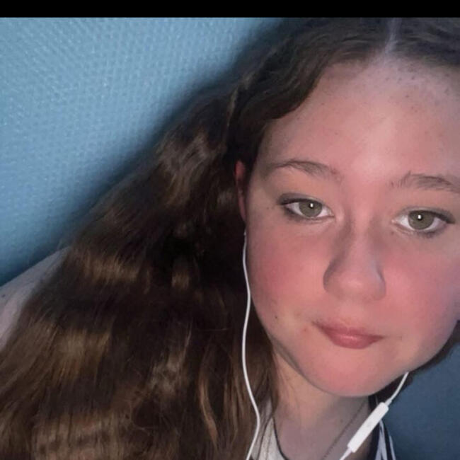 Babysitter in Dunkirk: Celia