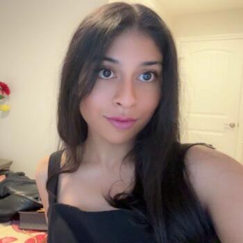 Babysitter Calgary: Janvi