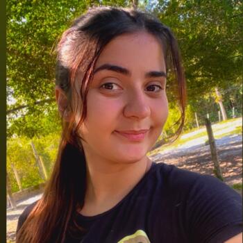 Babysitter in Santos: Karoline