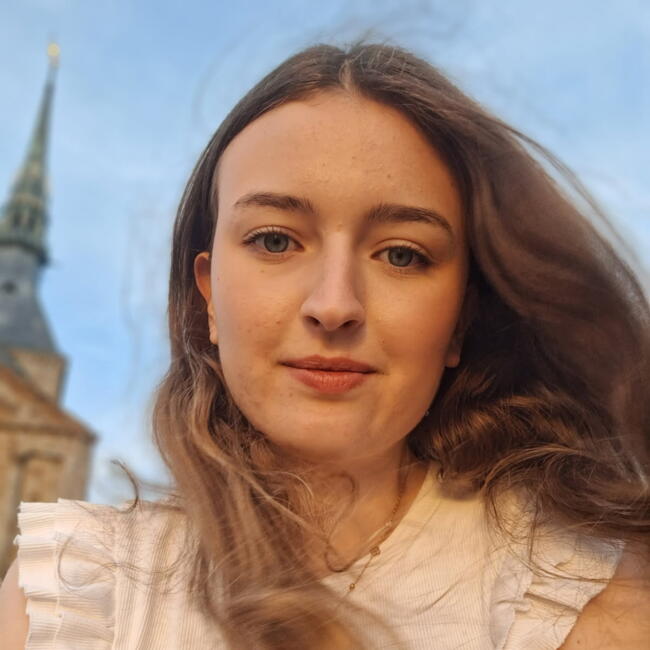 Babysitter in Marsilly (Grand Est): Delphine