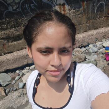 Niñera en Independencia: Kiara