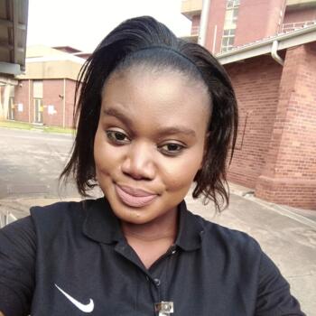 Nanny in Newcastle: Zothile