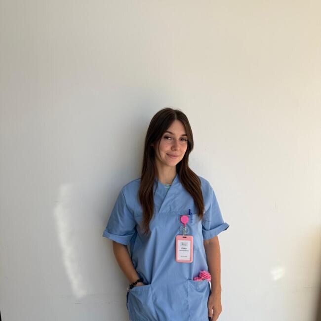 Babysitter em Caneças: Erica