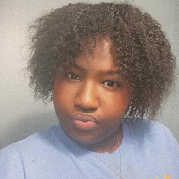 Babysitting job in Uniondale: babysitting job Yardly