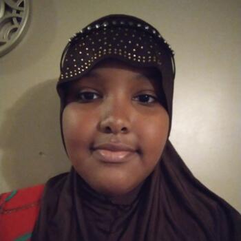 Babysitter in Louisville: Hawa