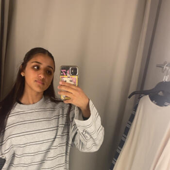 Babysitter in Lorient: Kenza