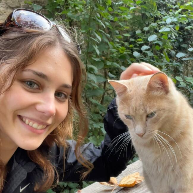 Babysitter in Valence: Lallie