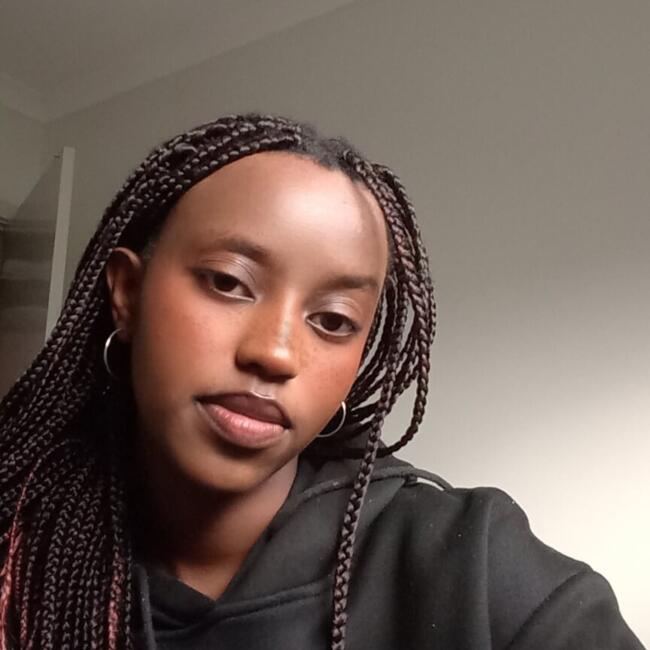 Babysitter in Melbourne: Ineza