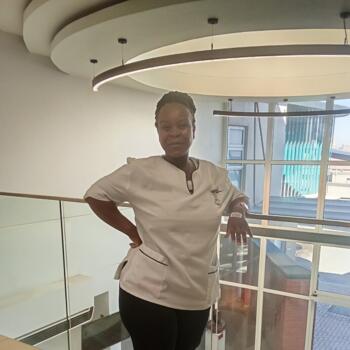 Nanny in Kempton Park: Sbongile