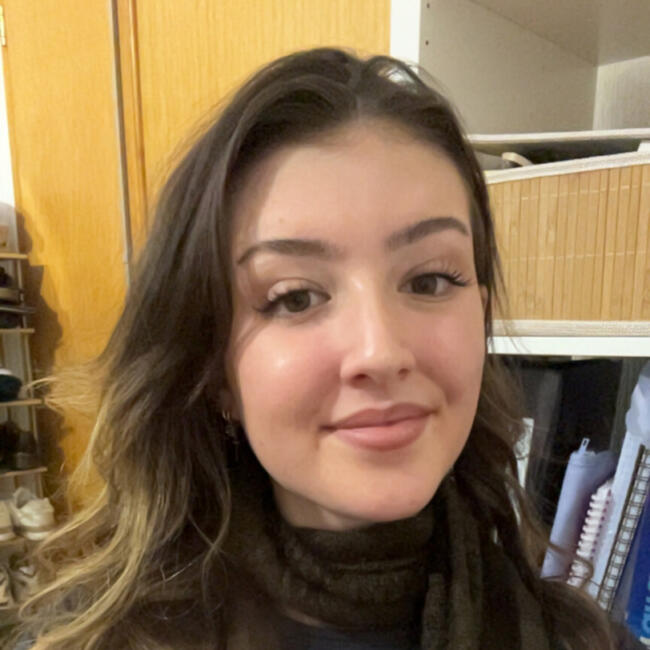 Babysitter in Mulhouse: Elena