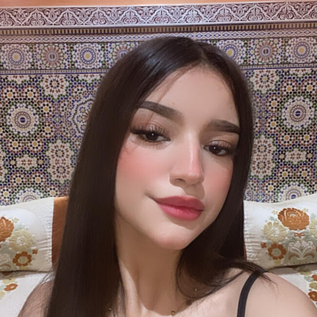 Babysitter in Marrakesh: Aya