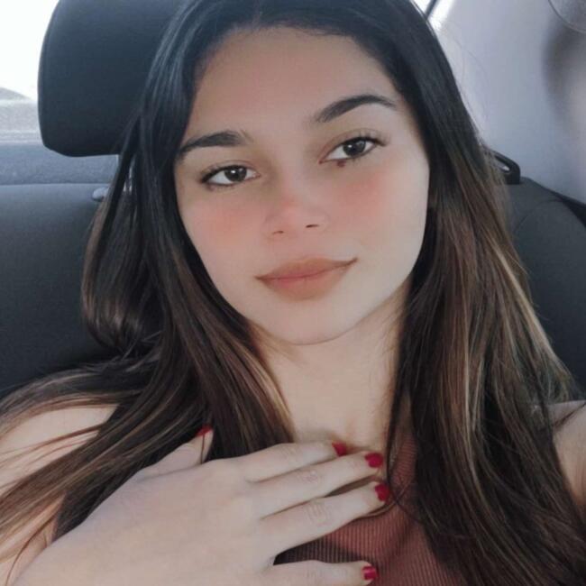 Babysitter in Capiatá: Jessica